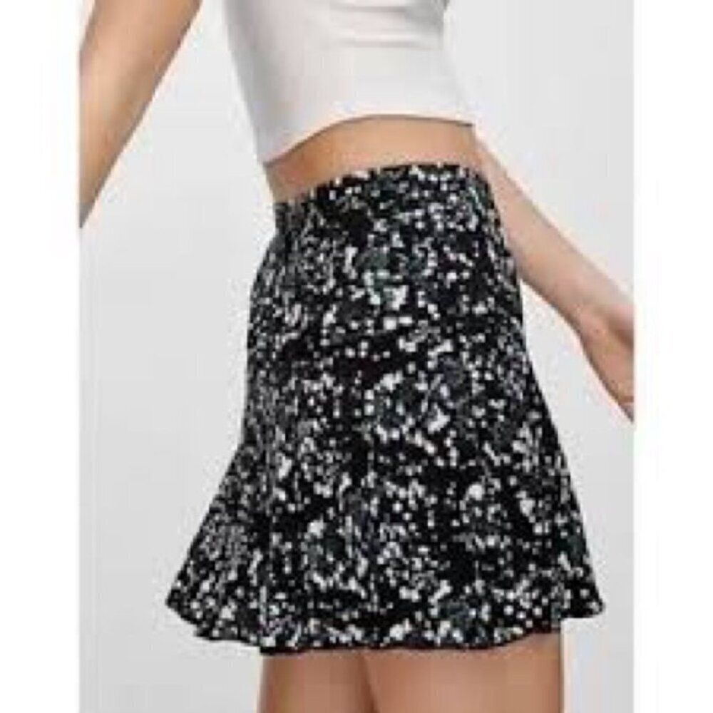 Sunday Best Aritzia Floral Mini Skirt Black Ditsy Print Size 8